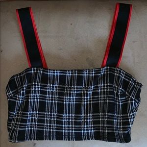 Houndstooth Patterned Crop Tanktop